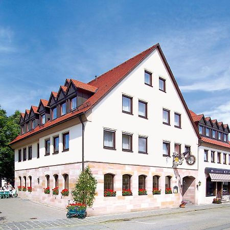 Bloedel Gasthof Gruener Baum Nürnberg Exterior foto